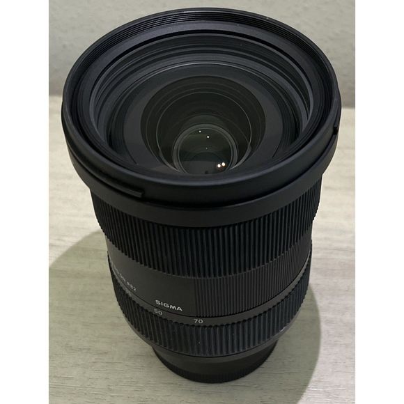 SIGMA Art 24-70mm F/2.8 DG DN (for SONY E mount) Serial #56681223 - Picture 7 of 9